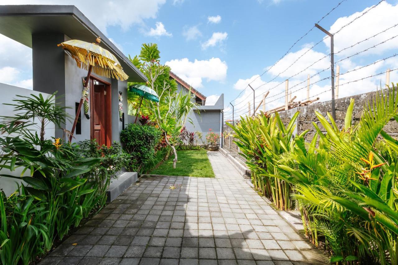Carik Bali Guest House Canggu Ngoại thất bức ảnh