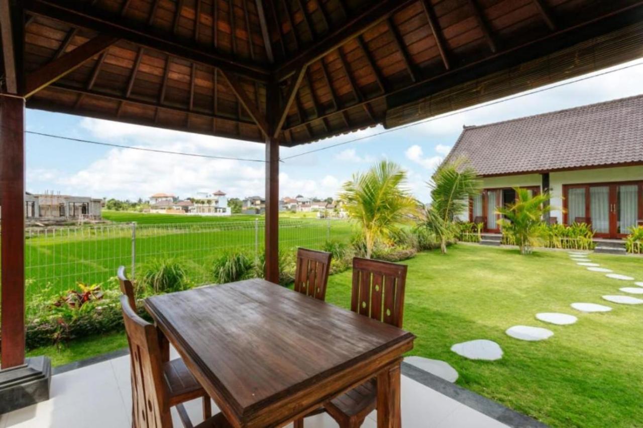 Carik Bali Guest House Canggu Ngoại thất bức ảnh