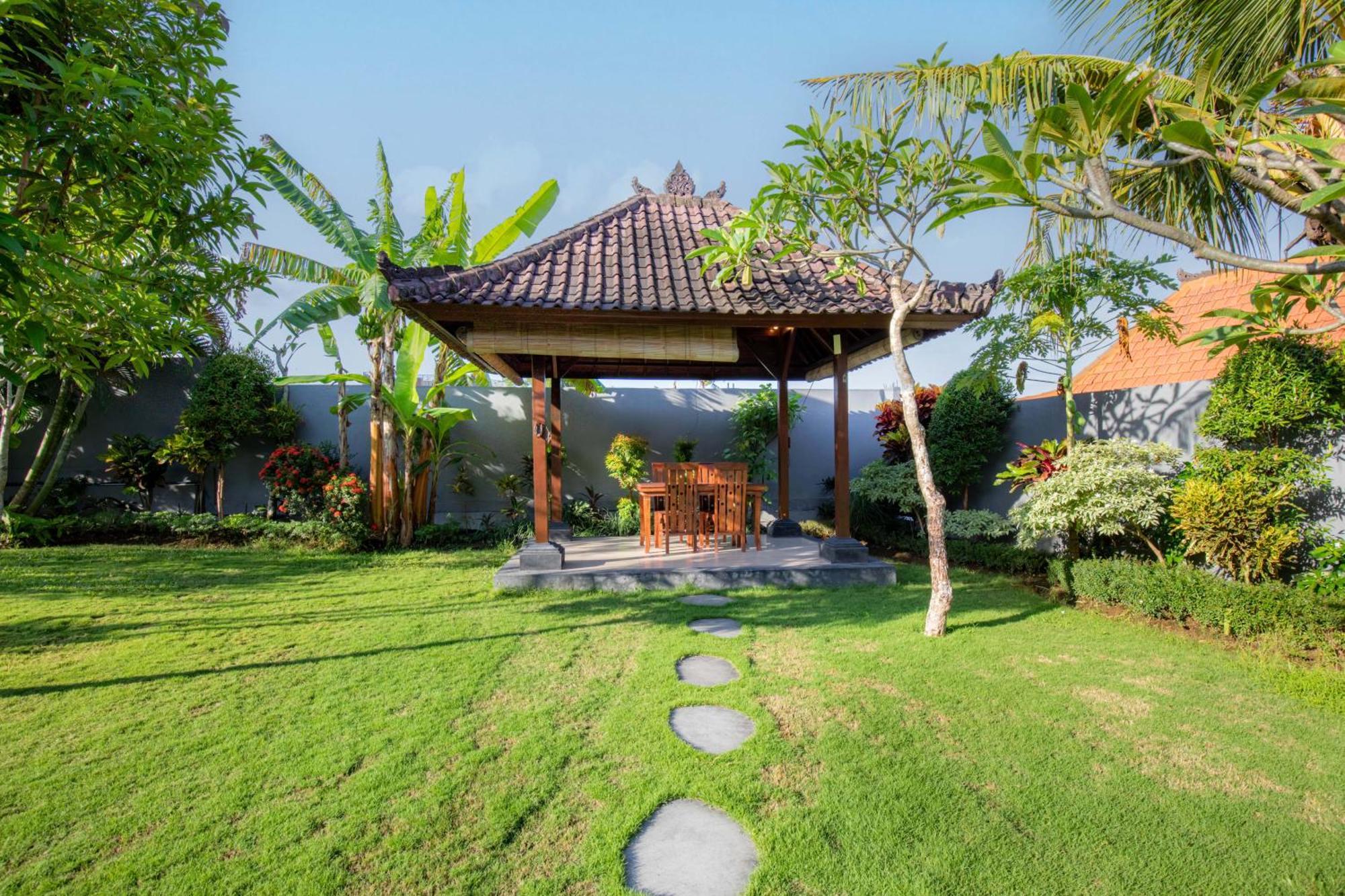 Carik Bali Guest House Canggu Ngoại thất bức ảnh